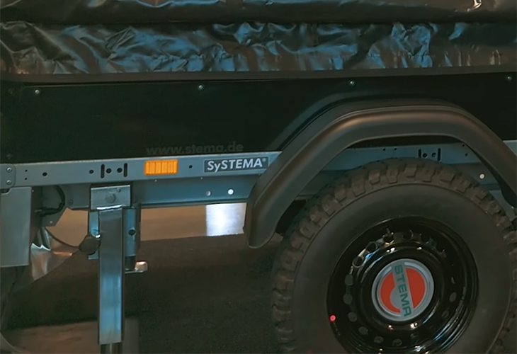 Trayla by Vickywood Stema