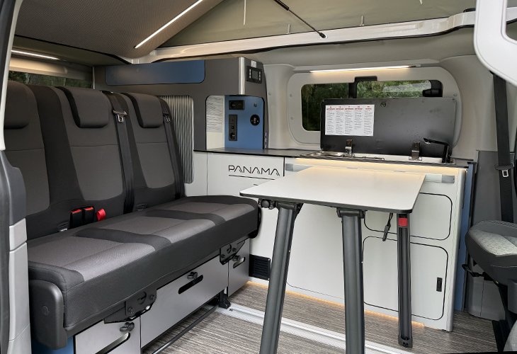 Panama P10H interieur