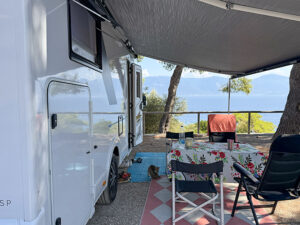 Vrolijke buitenkleden camping