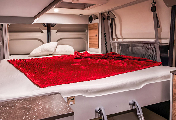 Bürstner B66 CV 644 hefbed