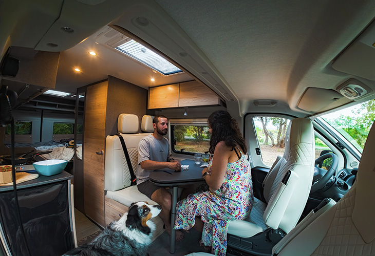 Dethleffs Globetrail Active Plus interieur