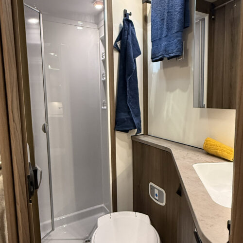 Royal x810 LXL badkamer