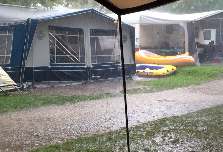 Waterkolom tentdoek