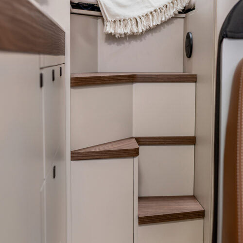 Columbus Liner trap bed