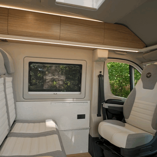 Pilote buscamper zonder tafel
