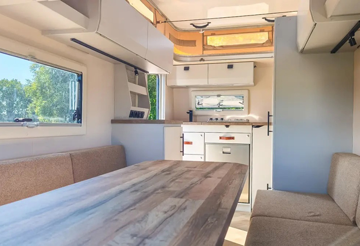 Kip Kompakt interieur