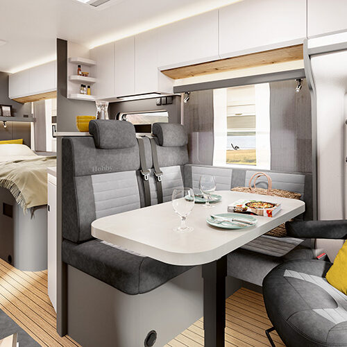 Hobby Prestige T740 WE interieur