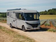 hymer b-klasse masterline 2027 tarmac grey off-grid mercedes sprinter integraalcamper