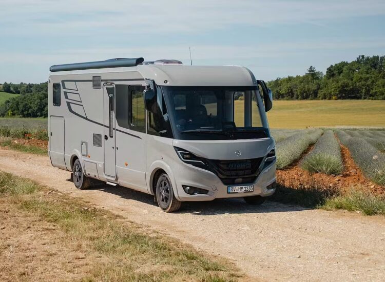 hymer b-klasse masterline 2027 tarmac grey off-grid mercedes sprinter integraalcamper