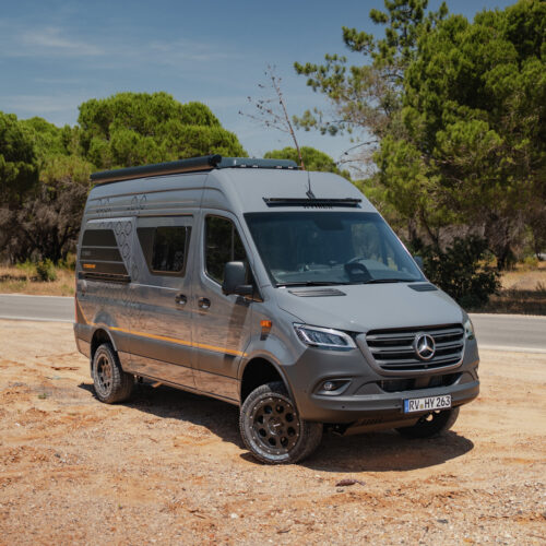 hymer-grand-canyon-s-600-crossover-buscamper-exterieur