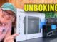 Videostill van de unboxing van de Mestic MCCM 45 compressor koelbox door Campingtrend.nl