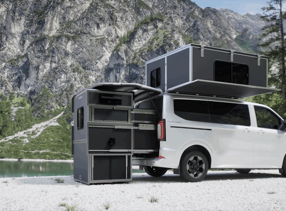 Cubivan campingsysteem met uitgebouwde keuken en sanitair en dakbed