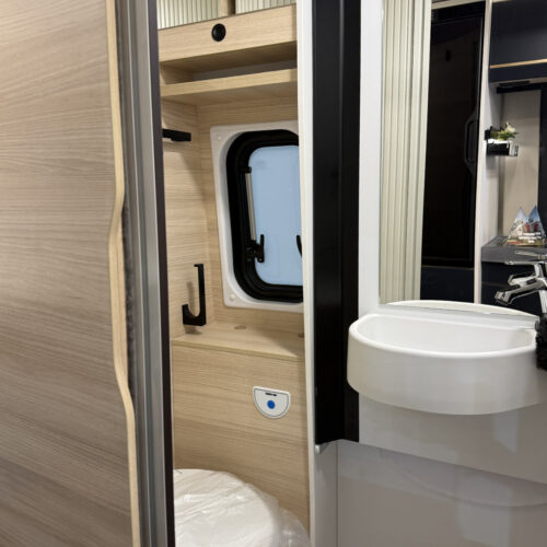 Eura Mobil Vancona badkamer op de Caravan Salon 2026