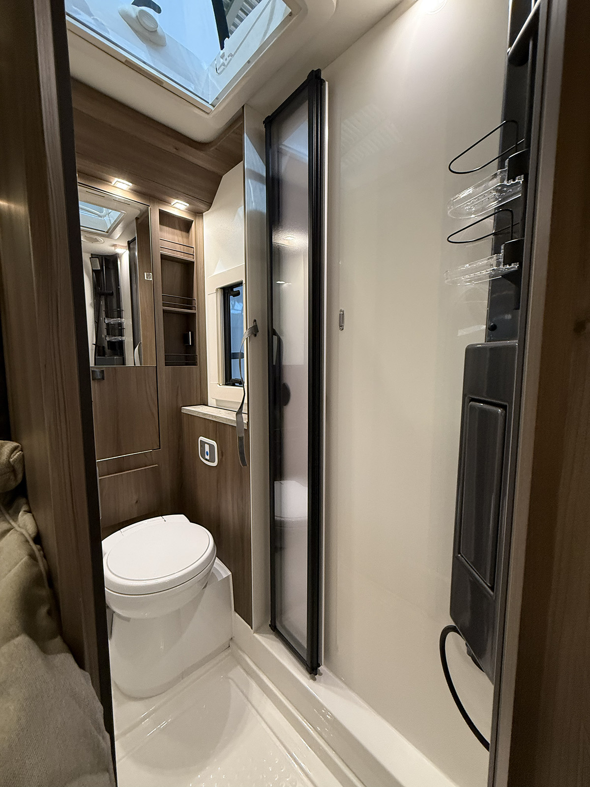 Kabe Novum c720 LXL douche