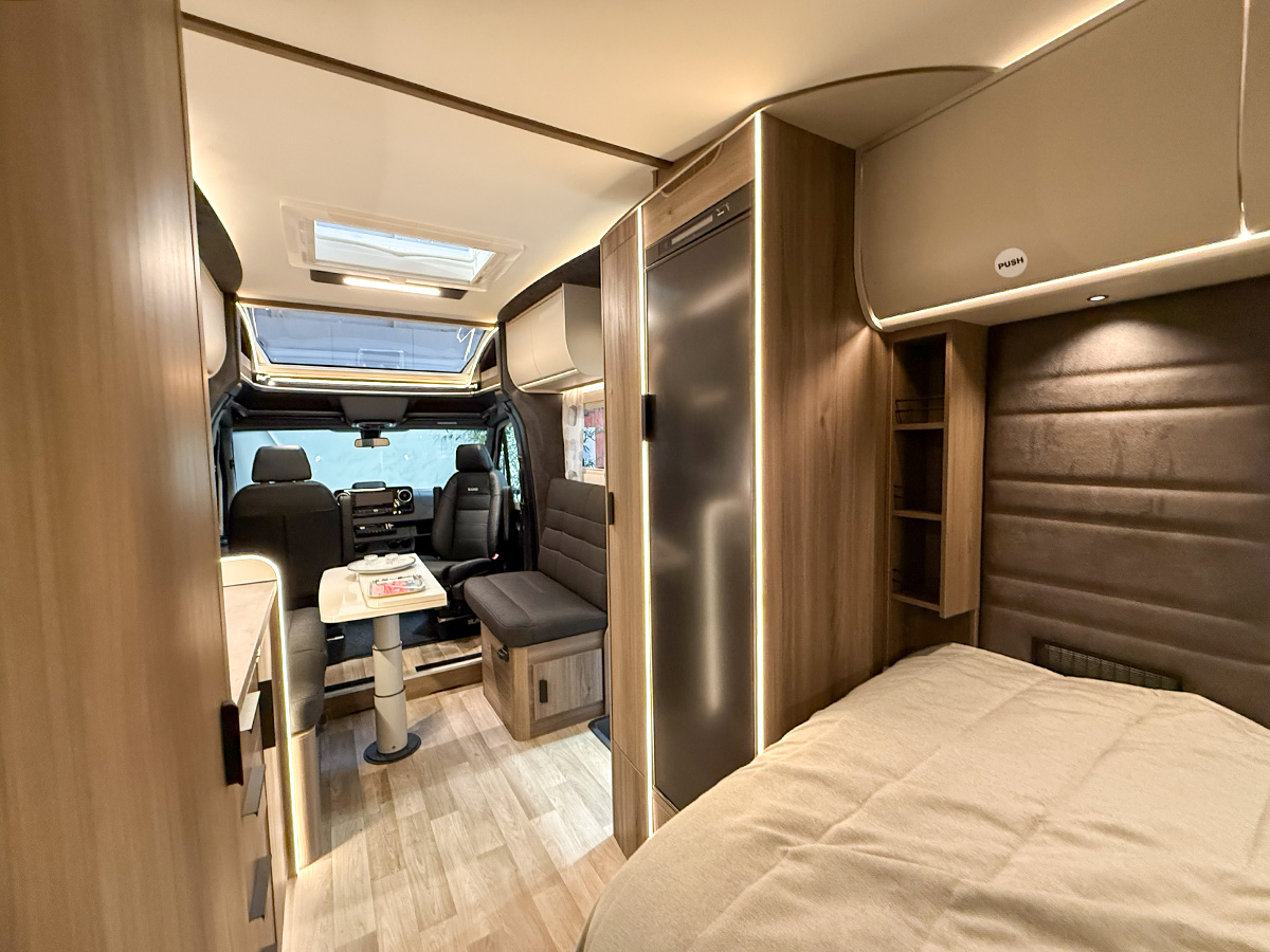 Kabe Novum c720 LXL interieur