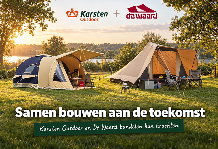 Een klassieke De Waard piramidetent en een opblaasbare Karsten tent naast elkaar in het veld.