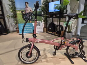 EMQ Lite/16” Pink Ribbon Limited Edition