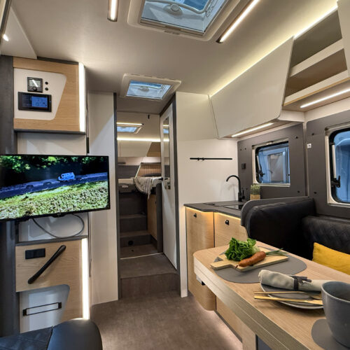 Het interieur van een Ahorn Camp Eclipse camper op de Caravan Salon 2026 in Düsseldorf.